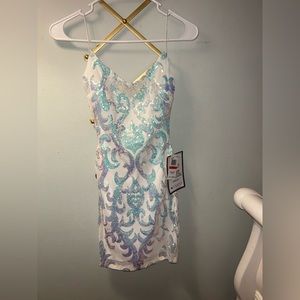 Windsor Formal Sequin Cross-Back Mini Dress size extra small
